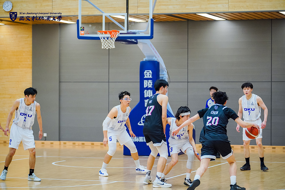 上则是对手